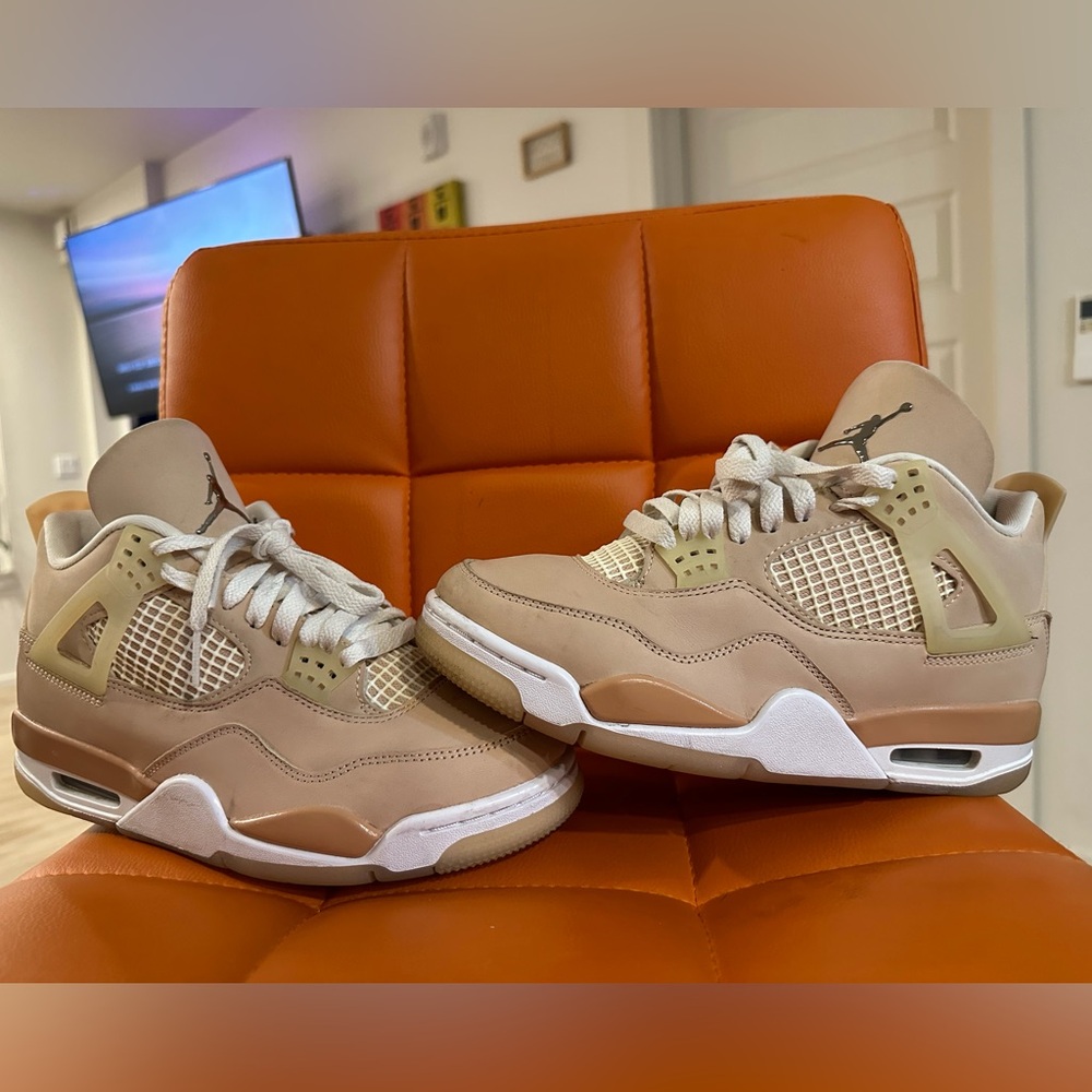 JORDAN 4 RETRO SHIMMER **size 8 women**
